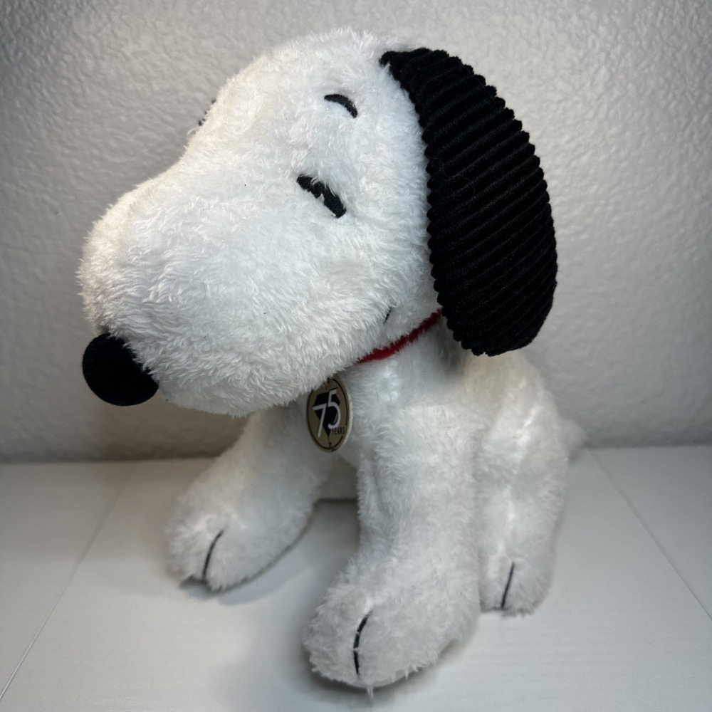 Aurora - Peanuts - 10" 75th Anniversary Limited Edition Snoopy